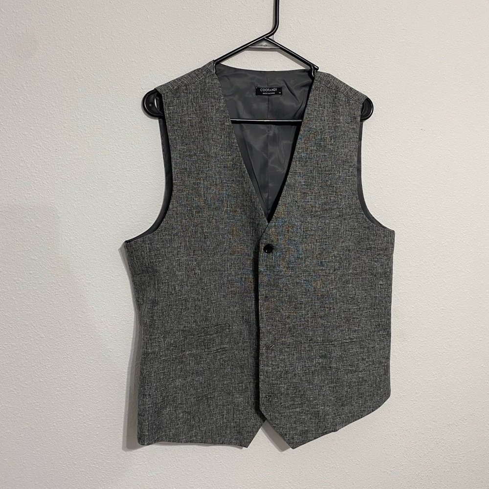 Men’s Gray Dress Vest